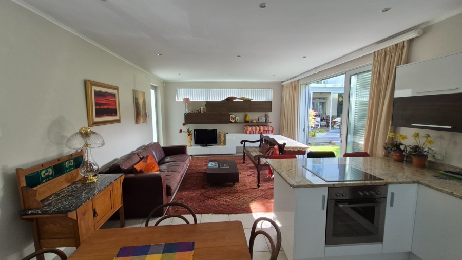 4 Bedroom Property for Sale in Summerstrand Eastern Cape